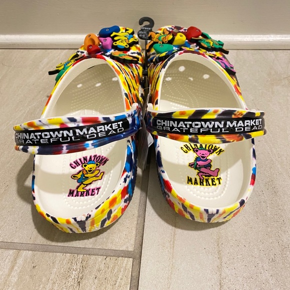 Chinatown crocs - Picture 2 of 5